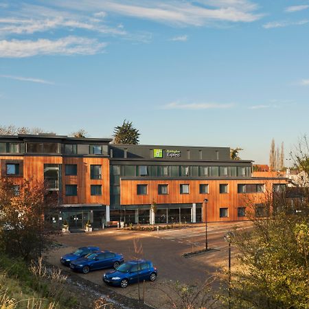 Holiday Inn Express Cambridge Duxford M11 Jct 10 By Ihg Extérieur photo