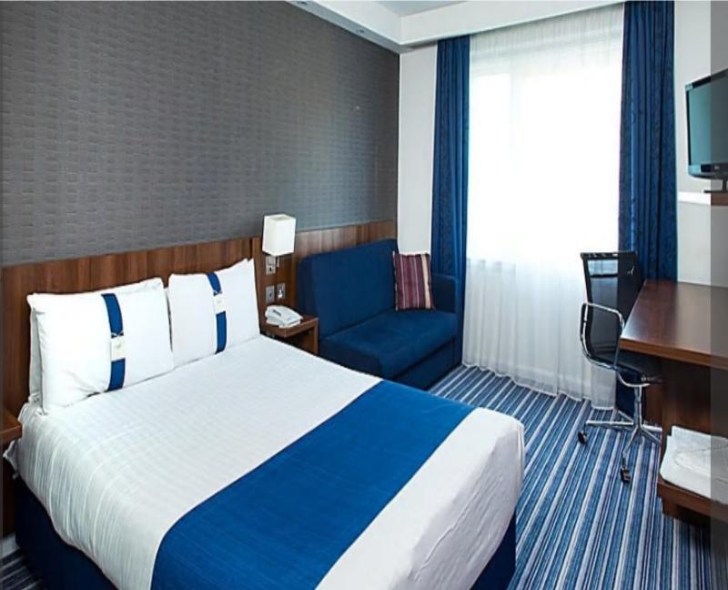 Holiday Inn Express Cambridge Duxford M11 Jct 10 By Ihg Extérieur photo